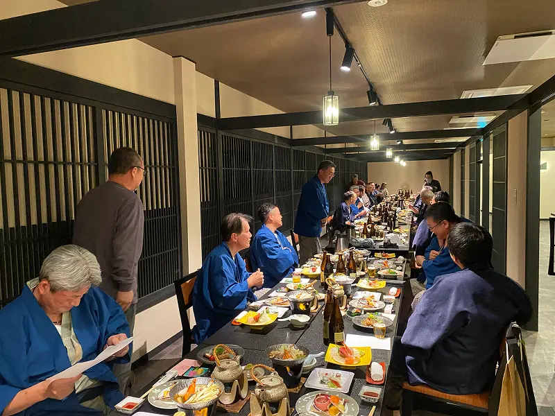 施工現場のチーム作業